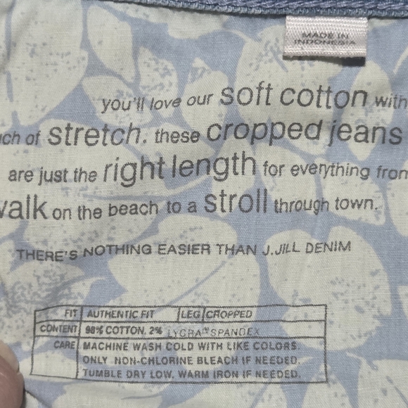 J. Jill Authentic Fit Cropped Jeans - Picture 7 of 15